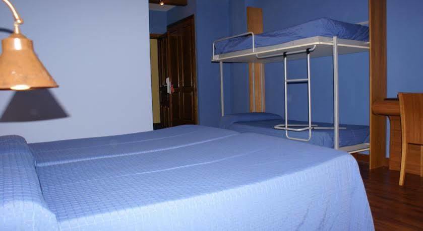 Hostal Guerra Madrid Luaran gambar